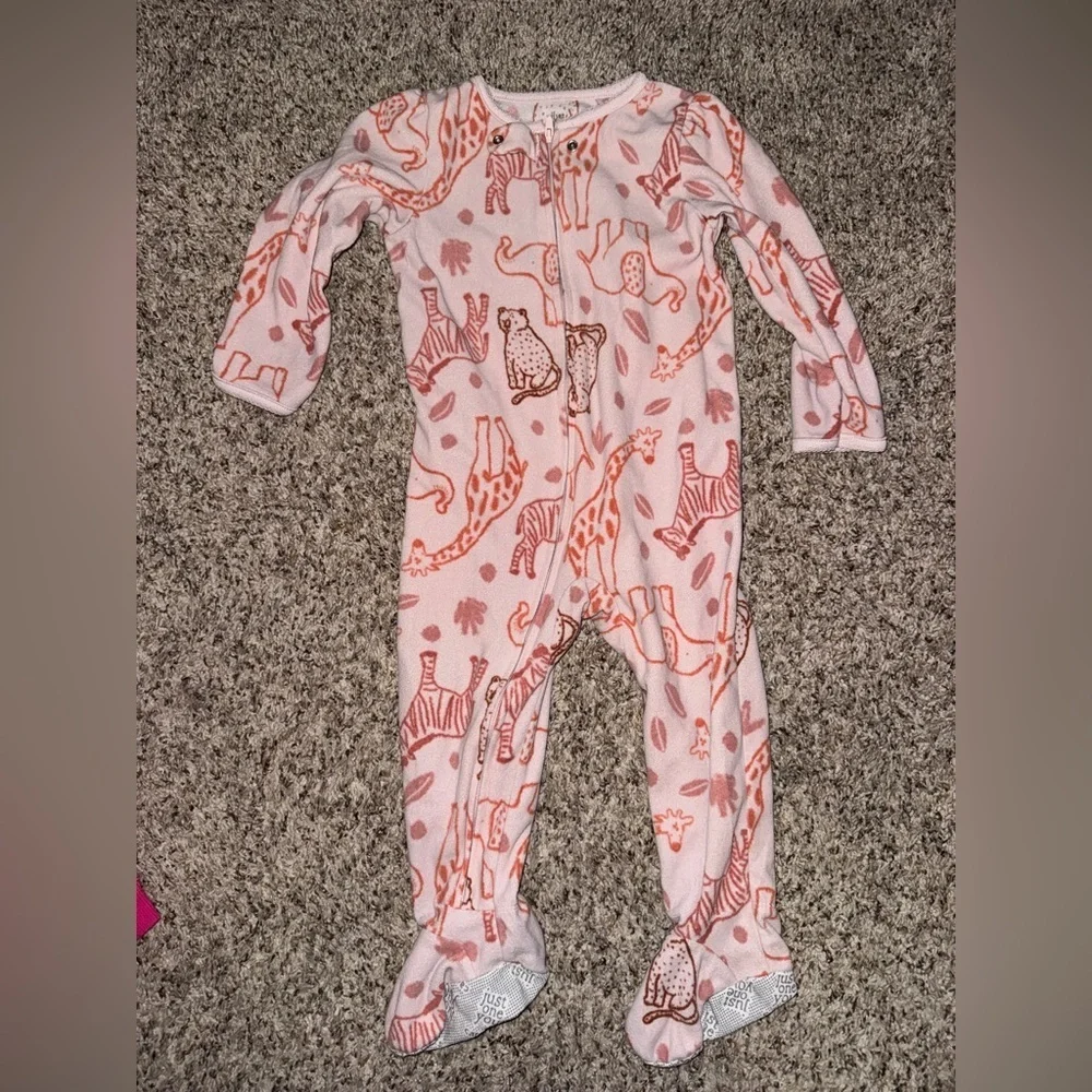 Toddler and baby pajamas - 7 pieces
